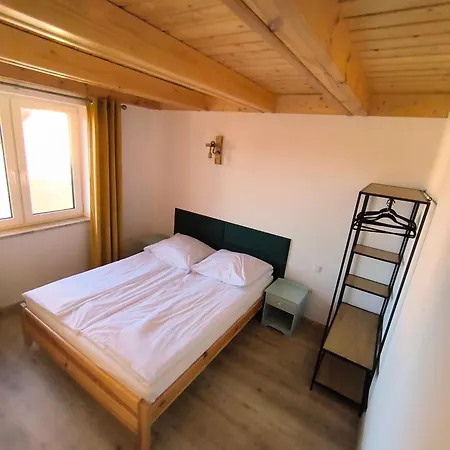 Przystanek * Borucino (Kartuzy)